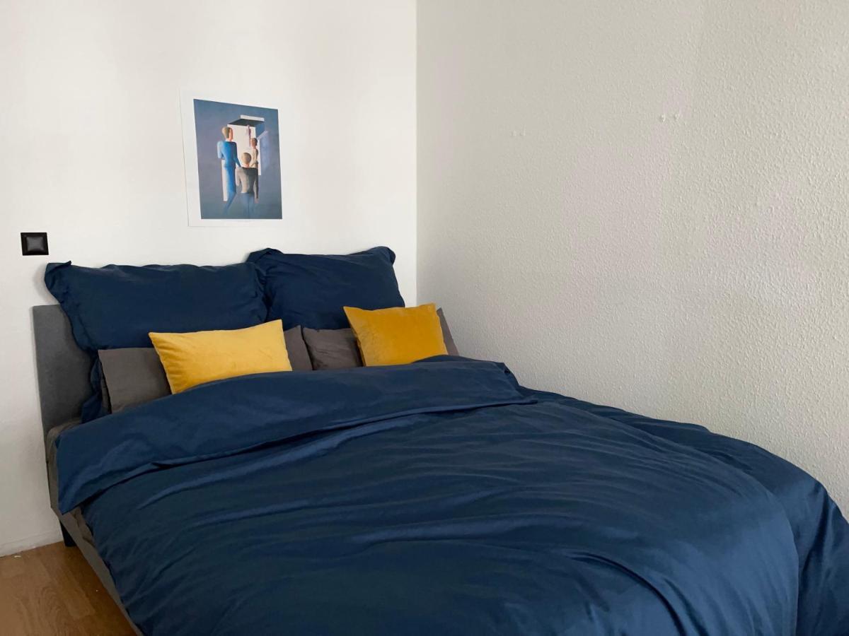 Stilvoller Altbau Mit Balkon - 10 Min To Center Apartamento *